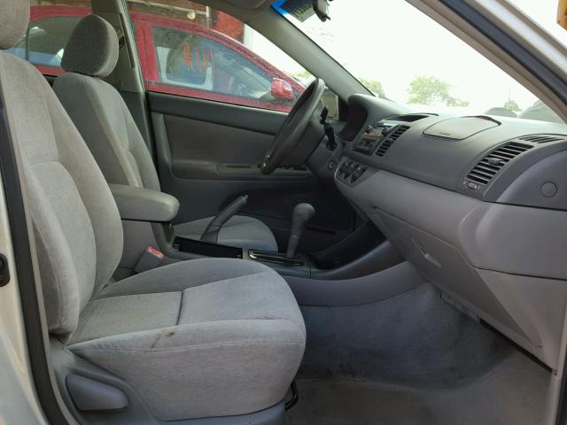 4T1BE32K13U245800 - 2003 TOYOTA CAMRY LE 灰色 照片 5