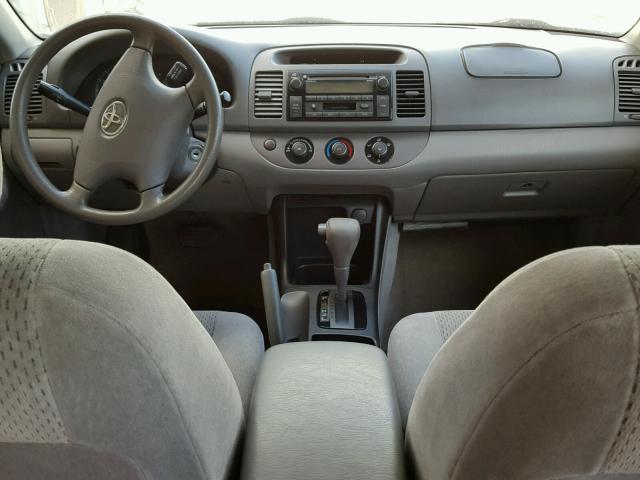4T1BE32K13U245800 - 2003 TOYOTA CAMRY LE 灰色 照片 9