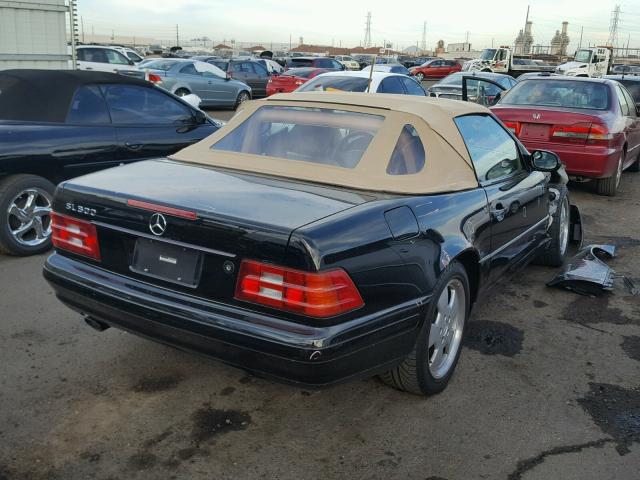 WDBFA68F2XF178694 - 1999 MERCEDES-BENZ SL 500 BLACK photo 4