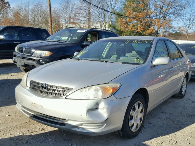 4T1BE32K04U335103 - 2004 TOYOTA CAMRY LE 银色 照片 2