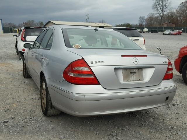 WDBUF26J56A953414 - 2006 MERCEDES-BENZ E 320 CDI SILVER photo 3