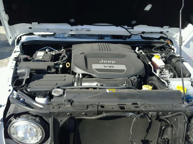 1C4GJWBG3HL637547 - 2017 JEEP WRANGLER S 白色 照片 6