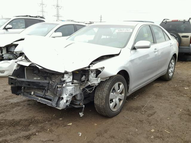 4T4BE46KX9R091960 - 2009 TOYOTA CAMRY BASE ვერცხლისფერი ფოტო 2