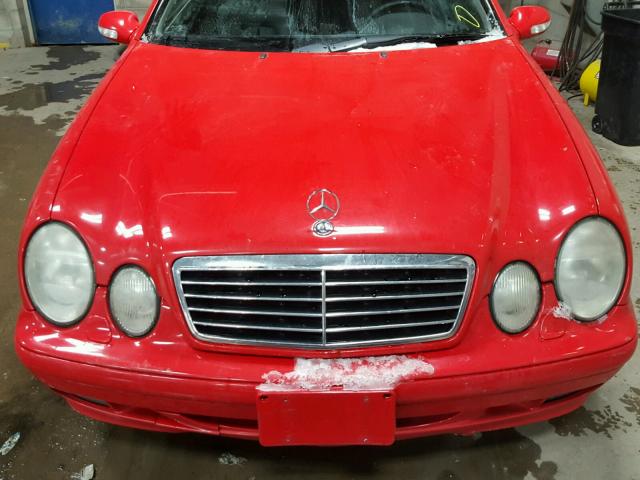 WDBLK65G23T136681 - 2003 MERCEDES-BENZ CLK 320 RED photo 7