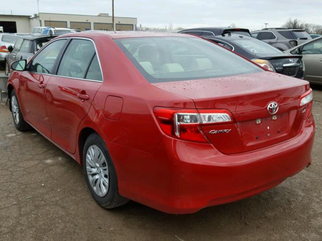 4T4BF1FK6CR259290 - 2012 TOYOTA CAMRY BASE RED photo 3
