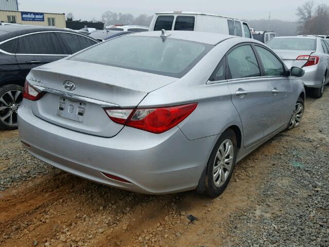 5NPEB4AC9BH167382 - 2011 HYUNDAI SONATA GLS SILVER photo 4