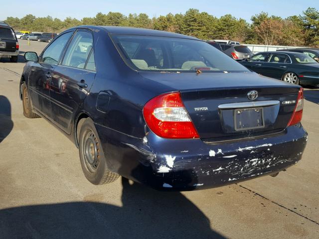 4T1BE32K13U227295 - 2003 TOYOTA CAMRY LE BLUE photo 3