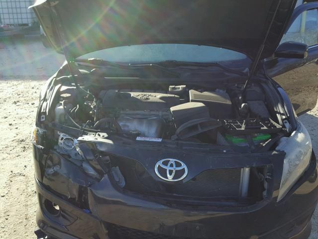 4T1BF3EK3BU690241 - 2011 TOYOTA CAMRY BASE BLACK photo 7