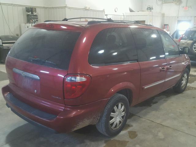 2A4GP54L46R670493 - 2006 CHRYSLER TOWN & COU RED photo 4