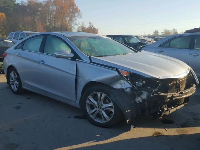 5NPEC4AC6DH554875 - 2013 HYUNDAI SONATA SE SILVER photo 1