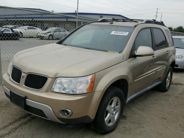 2CKDL63F266210460 - 2006 PONTIAC TORRENT GOLD photo 2