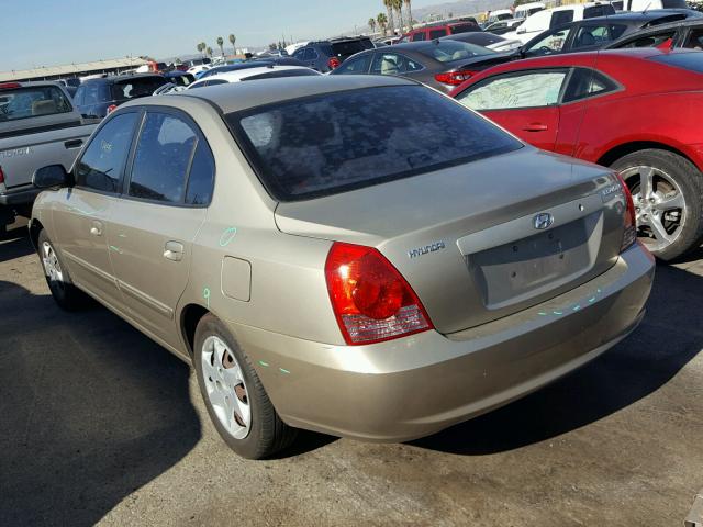 KMHDN46D65U110020 - 2005 HYUNDAI ELANTRA GL GOLD photo 3