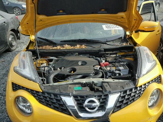 JN8AF5MV8FT556297 - 2015 NISSAN JUKE S YELLOW photo 7