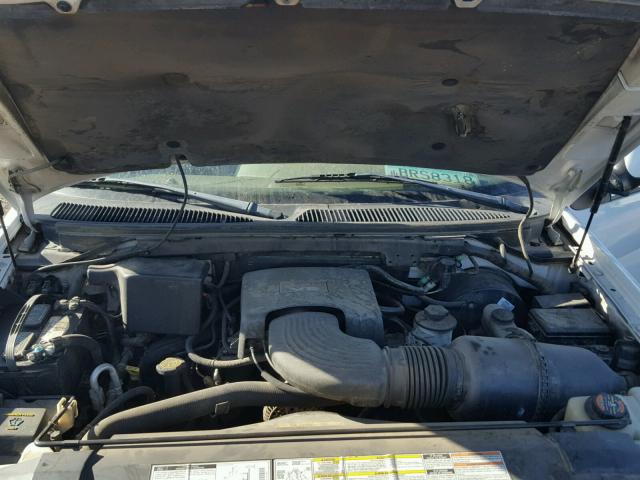 5LMPU28L7WLJ42147 - 1998 LINCOLN NAVIGATOR WHITE photo 7