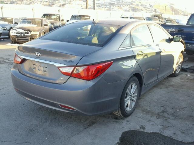 5NPEB4AC7DH774951 - 2013 HYUNDAI SONATA GLS SILVER photo 4