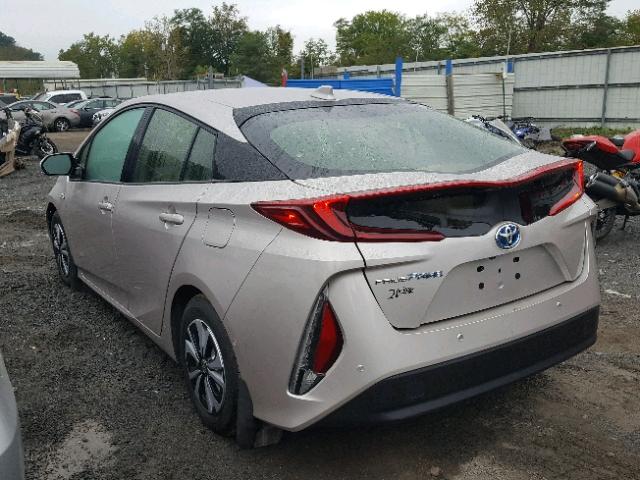 JTDKARFP4H3003329 - 2017 TOYOTA PRIUS PRIM ვერცხლისფერი ფოტო 3