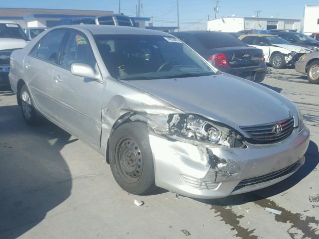 4T1BE30K95U027691 - 2005 TOYOTA CAMRY LE SILVER photo 1
