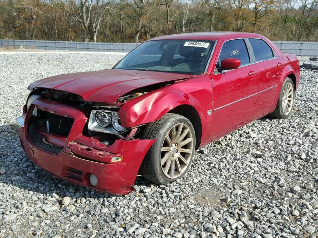 2C3KA63H17H896328 - 2007 CHRYSLER 300C BURGUNDY photo 2