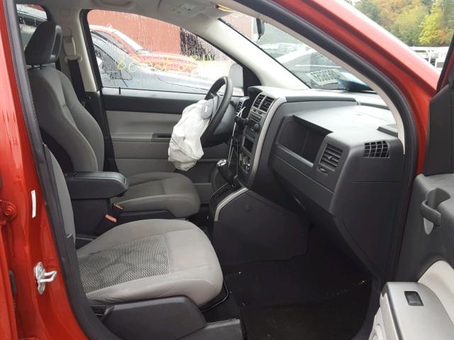 1J8FF47WX7D167617 - 2007 JEEP COMPASS RED photo 5