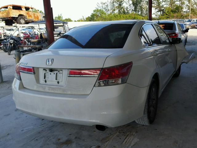 1HGCP2F4XCA234435 - 2012 HONDA ACCORD LXP WHITE photo 4