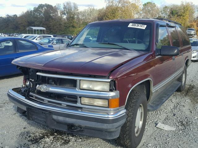 1GNFK16R4XJ381783 - 1999 CHEVROLET SUBURBAN K MAROON photo 2