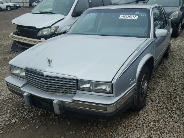 1G6EL1154JU627455 - 1988 CADILLAC ELDORADO SILVER photo 2