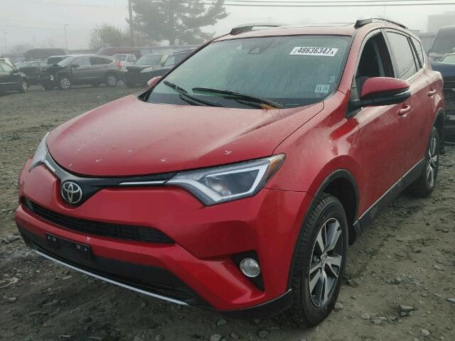 2T3RFREV7HW566114 - 2017 TOYOTA RAV4 XLE RED photo 2