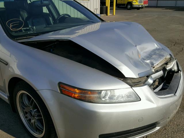 19UUA66266A072285 - 2006 ACURA 3.2TL SILVER photo 9