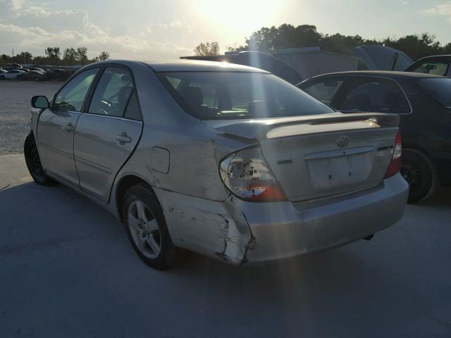 4T1BE32K54U841493 - 2004 TOYOTA CAMRY LE SILVER photo 3