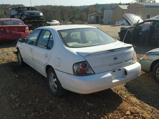 1N4DL01D4XC185520 - 1999 NISSAN ALTIMA XE WHITE photo 3