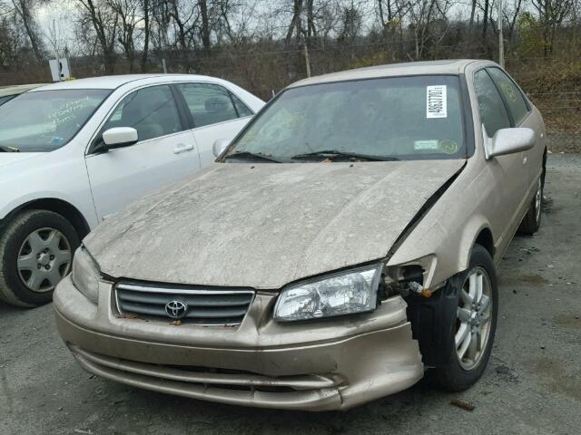 JT2BF28K0Y0252957 - 2000 TOYOTA CAMRY LE GOLD photo 2