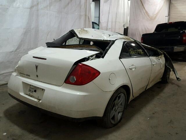 1G2ZG57B384222581 - 2008 PONTIAC G6 BASE WHITE photo 4