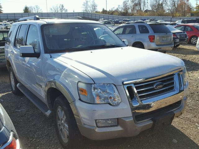 1FMEU74E67UB22286 - 2007 FORD EXPLORER E WHITE photo 1