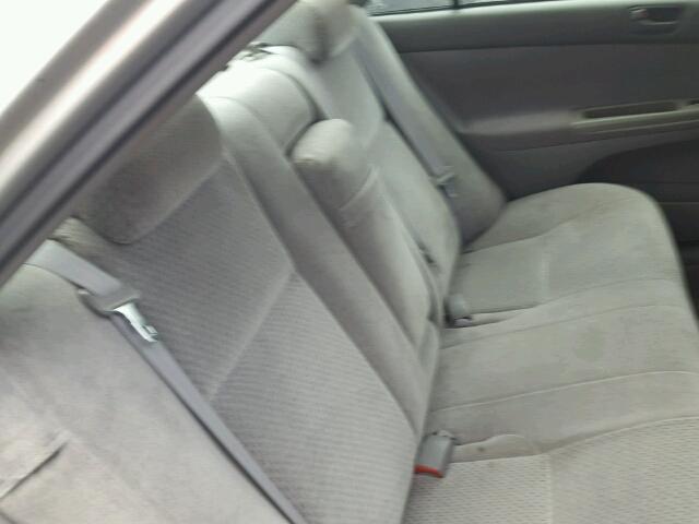 4T1BE32K74U861650 - 2004 TOYOTA CAMRY LE 银色 照片 6