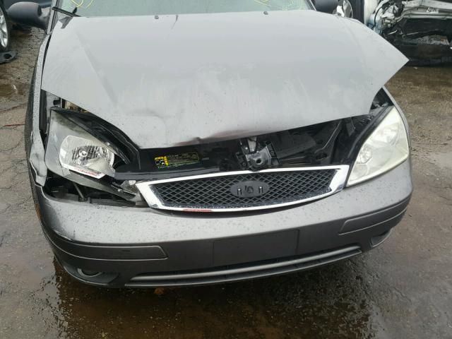 1FAHP37N47W339696 - 2007 FORD FOCUS ZX5 GRAY photo 9