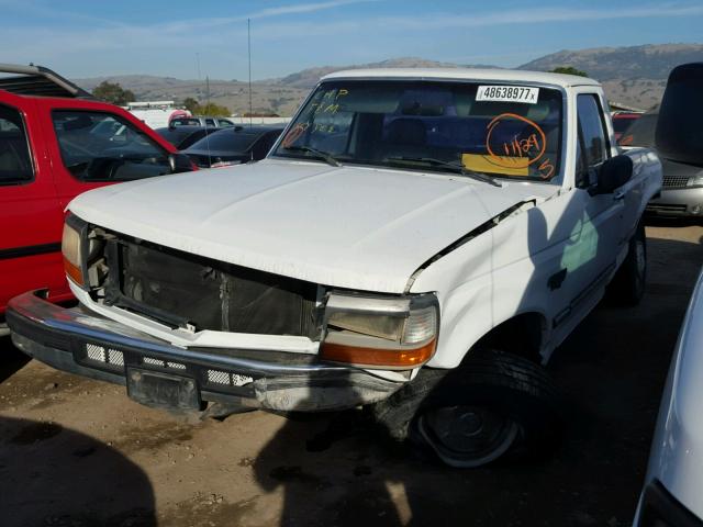 2FTHF25FXSCA37000 - 1995 FORD F250 WHITE photo 2