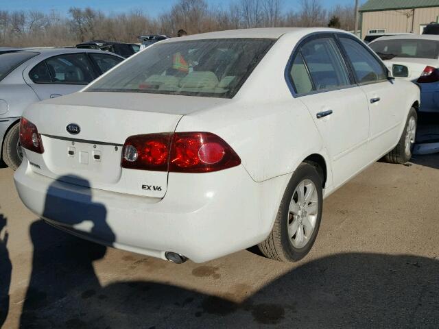 KNAGE124065067647 - 2006 KIA OPTIMA LX WHITE photo 4