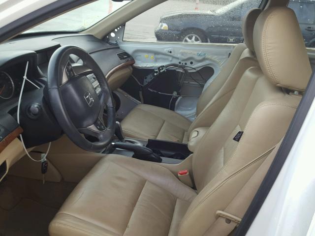1HGCP3F82CA035694 - 2012 HONDA ACCORD EXL WHITE photo 5