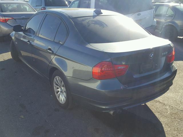 WBAPH575X9NL80340 - 2009 BMW 328 I SULE GRAY photo 3