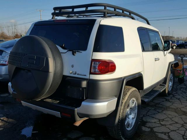 JTEBU4BF5AK077289 - 2010 TOYOTA FJ CRUISER WHITE photo 4