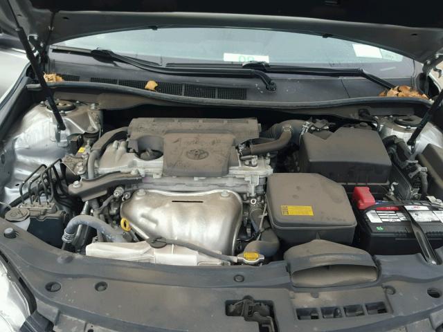 4T4BF1FK4FR474512 - 2015 TOYOTA CAMRY LE SILVER photo 7