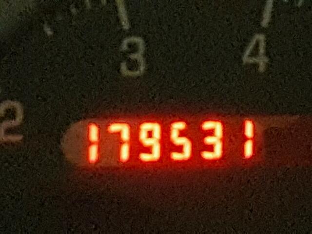 1G2NF52E33M535903 - 2003 PONTIAC GRAND AM S SILVER photo 8