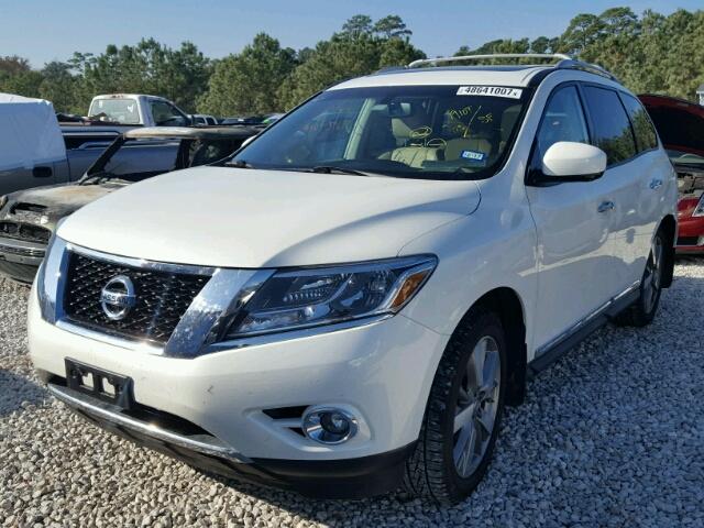 5N1AR2MM7GC605267 - 2016 NISSAN PATHFINDER WHITE photo 2