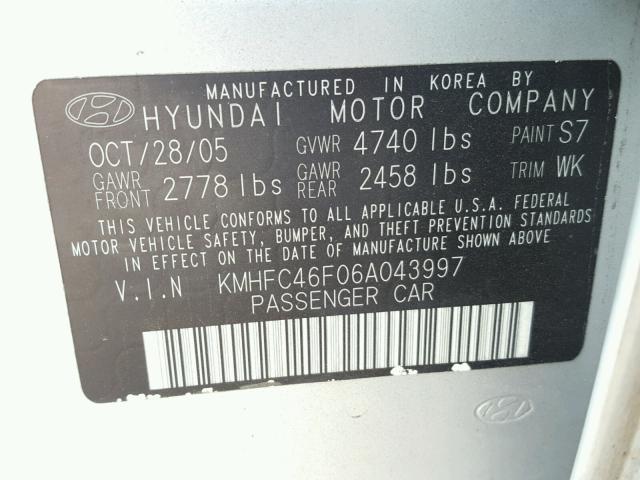 KMHFC46F06A043997 - 2006 HYUNDAI AZERA SE SILVER photo 10