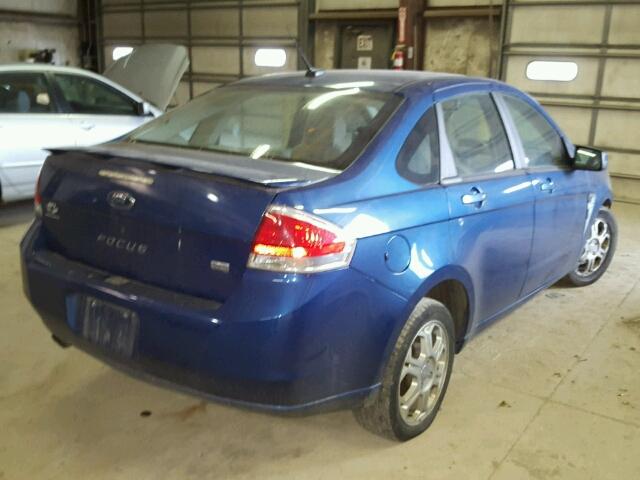 1FAHP35N98W157285 - 2008 FORD FOCUS SE BLUE photo 4