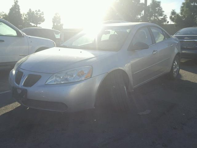 1G2ZF58B674101270 - 2007 PONTIAC G6 VALUE L SILVER photo 2