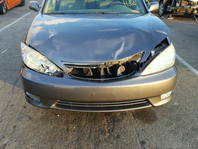 4T1BF30K66U635778 - 2006 TOYOTA CAMRY LE GRAY photo 9