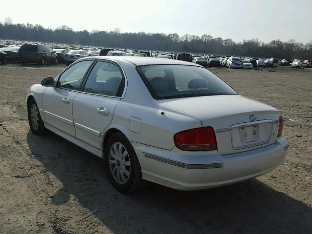 KMHWF35H73A882237 - 2003 HYUNDAI SONATA GLS WHITE photo 3