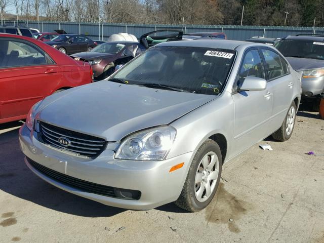 KNAGE123685172042 - 2008 KIA OPTIMA LX SILVER photo 2