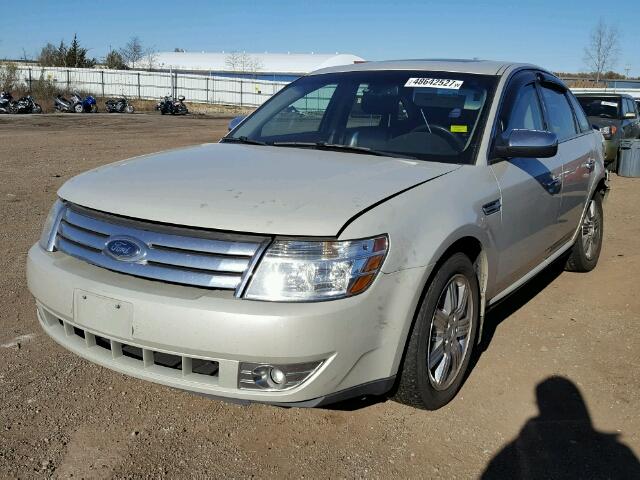 1FAHP28W28G137596 - 2008 FORD TAURUS LIM CREAM photo 2